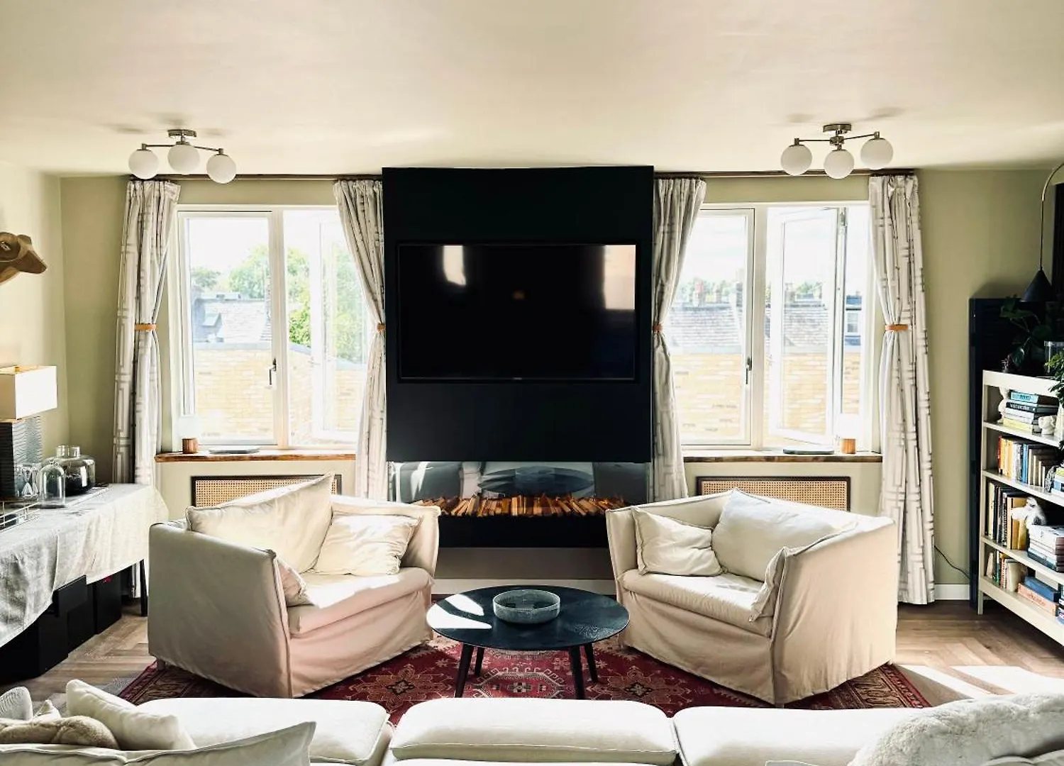 Stunning Designer House, Fantastic City Location - Cambridge Homehost